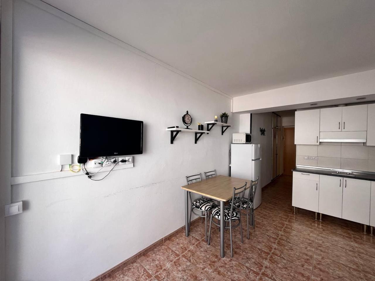 Estudio Con Tres Piscinas Comunitarias Y Pista De Tenis Росас Экстерьер фото